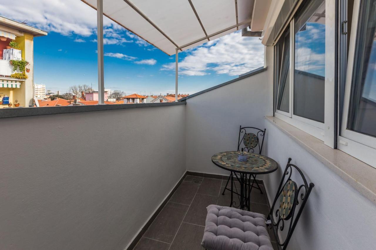 Kuki Apartment With Balcony Zadar Eksteriør billede